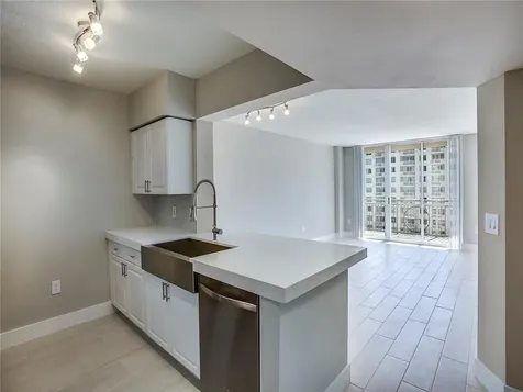 1040 Seminole Drive Fort Lauderdale FL 33304