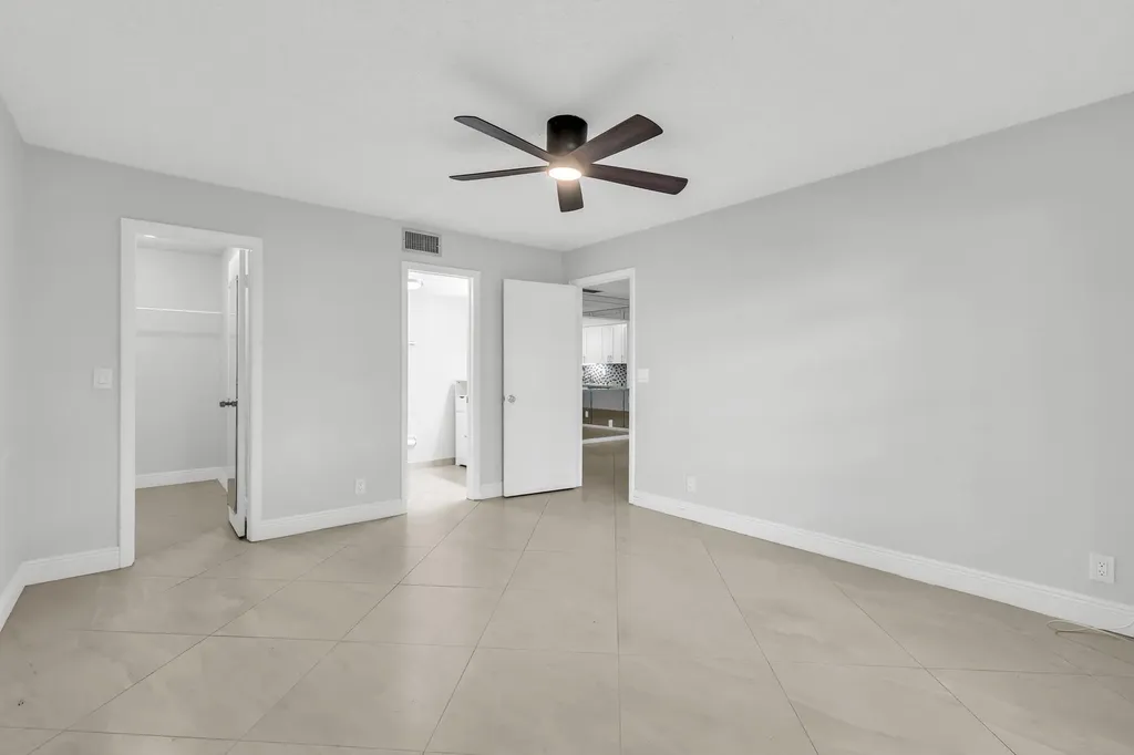13950 Via Flora Delray Beach FL 33484
