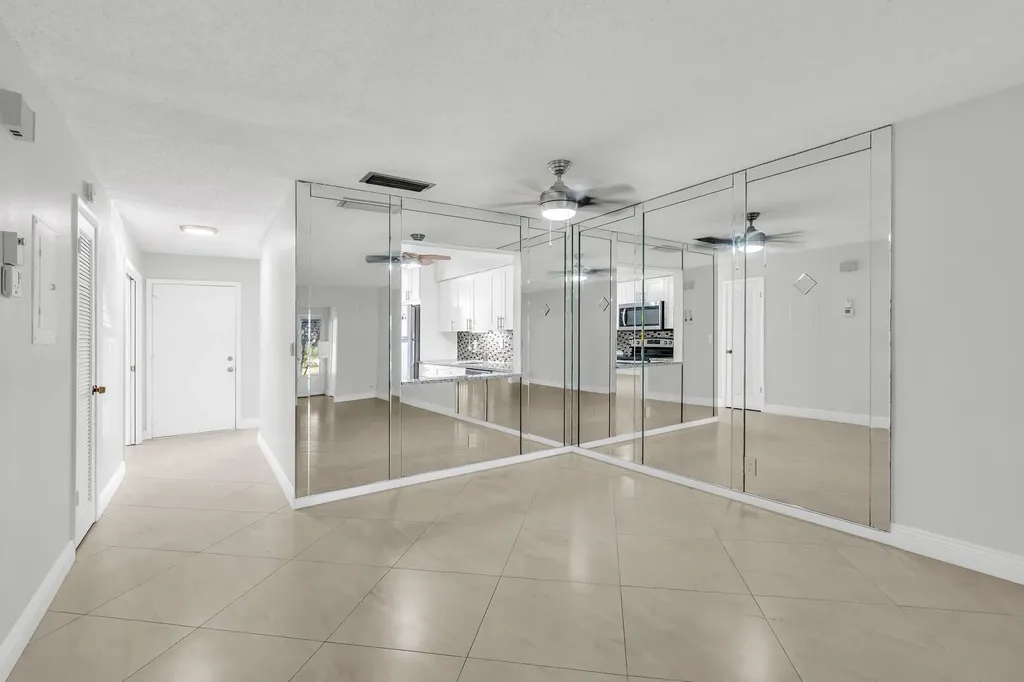 13950 Via Flora Delray Beach FL 33484