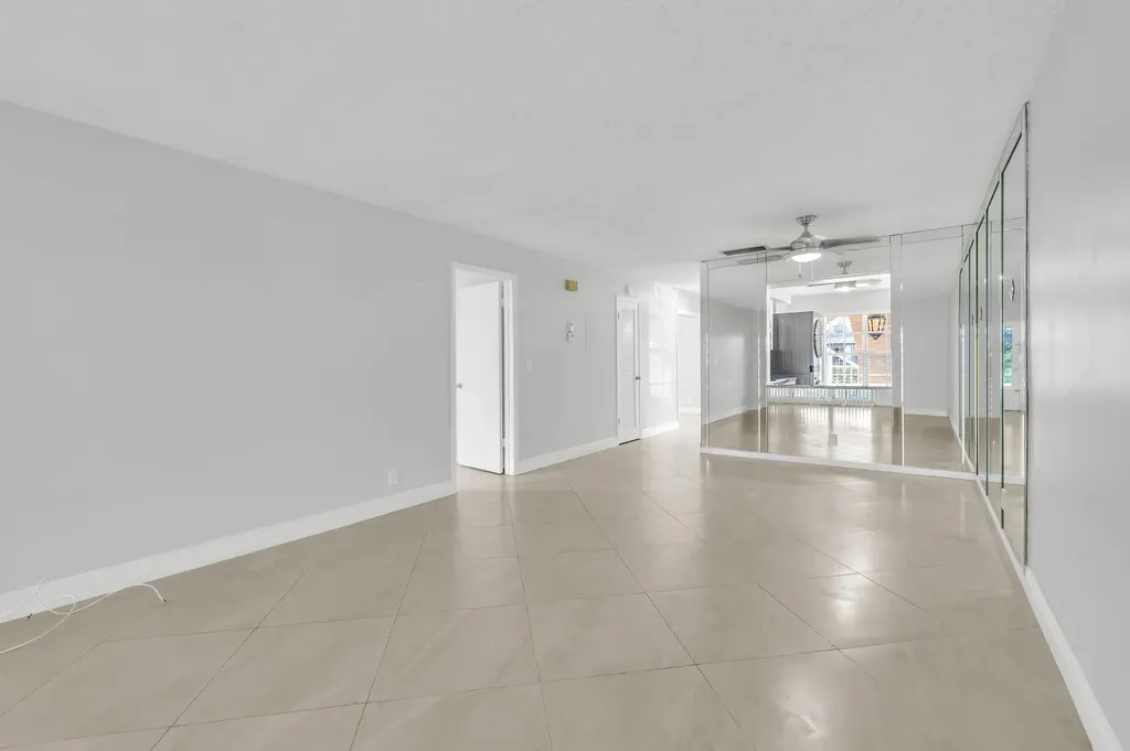 13950 Via Flora Delray Beach FL 33484