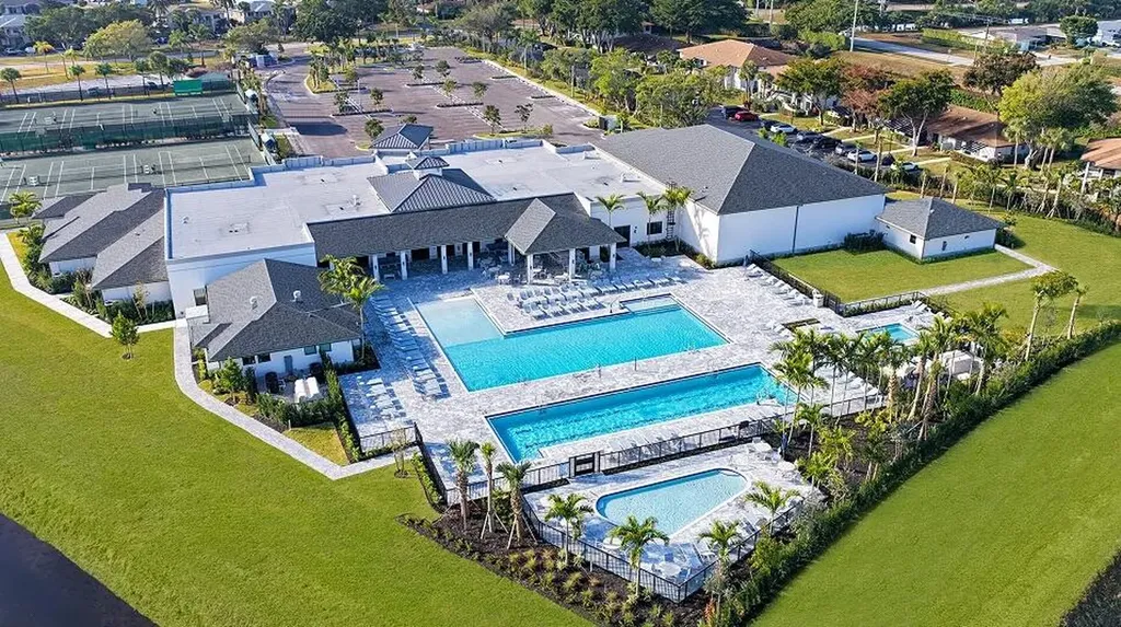 13950 Via Flora Delray Beach FL 33484