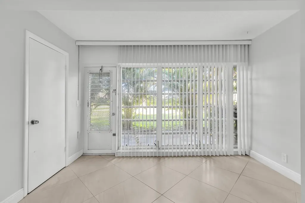 13950 Via Flora Delray Beach FL 33484