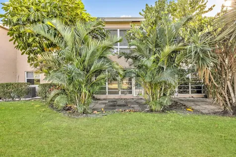 13950 Via Flora Delray Beach FL 33484