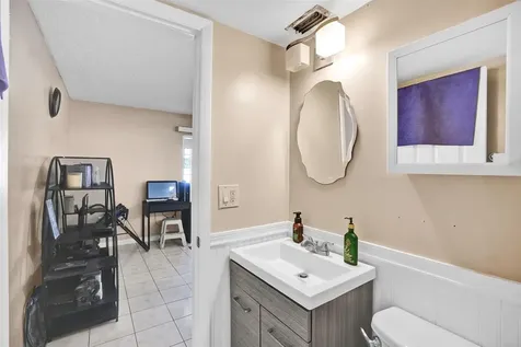 8081 NW 11th Street Margate FL 33063