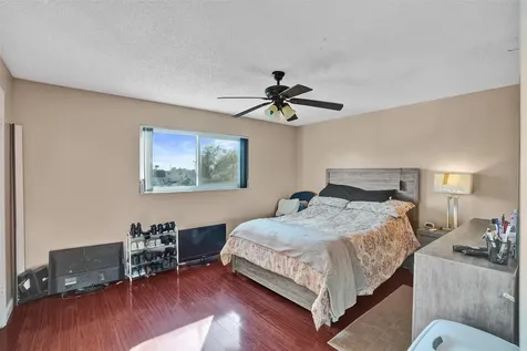 8081 NW 11th Street Margate FL 33063