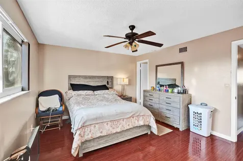 8081 NW 11th Street Margate FL 33063