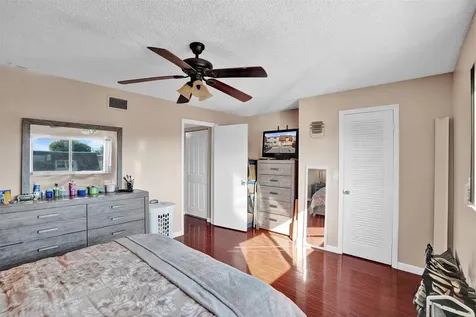 8081 NW 11th Street Margate FL 33063