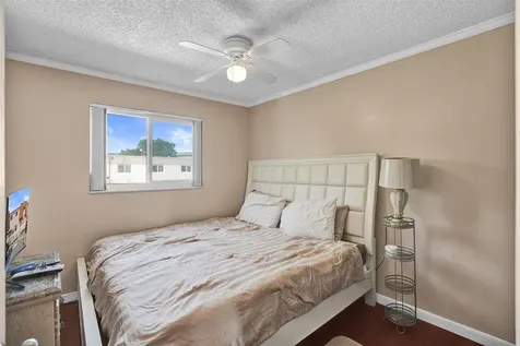 8081 NW 11th Street Margate FL 33063