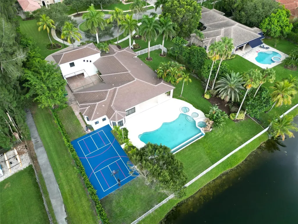2931 SW 139th Terrace Davie FL 33330