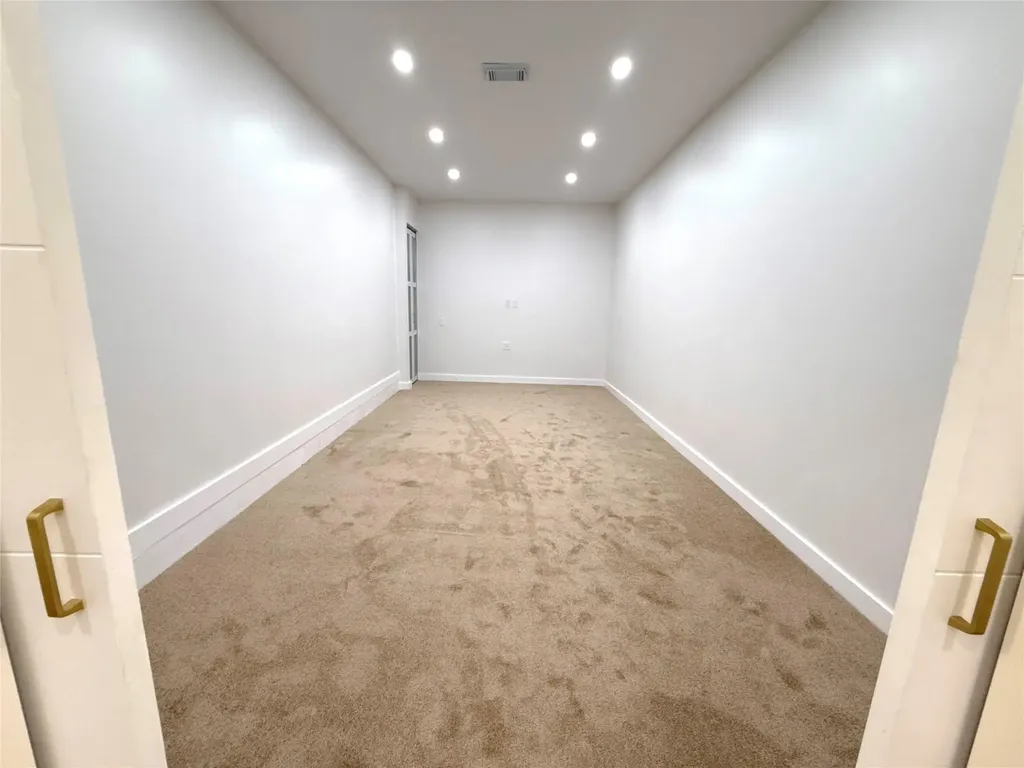 2931 SW 139th Terrace Davie FL 33330