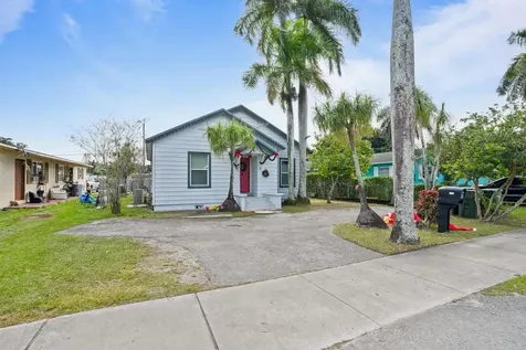 708 NW 15th Street Homestead FL 33030
