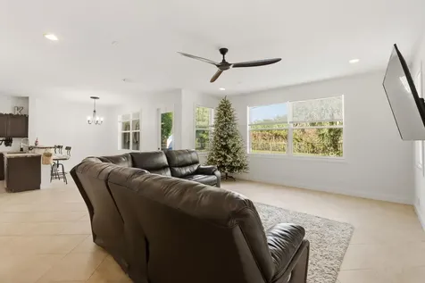 1085 Center Stone Lane Riviera Beach FL 33404