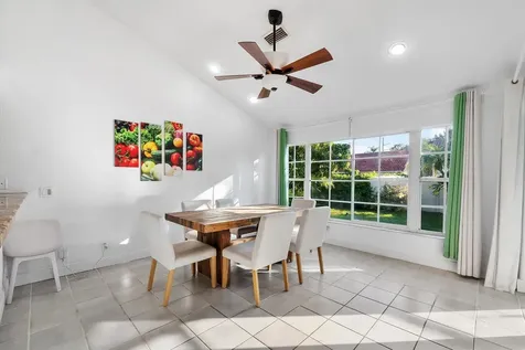 1043 Laguna Springs Drive Weston FL 33326