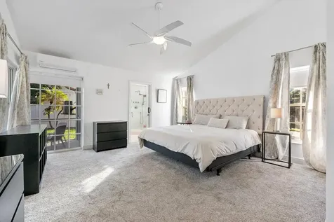 1043 Laguna Springs Drive Weston FL 33326