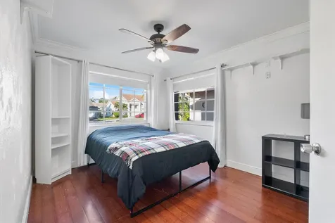 1043 Laguna Springs Drive Weston FL 33326