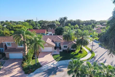 1043 Laguna Springs Drive Weston FL 33326