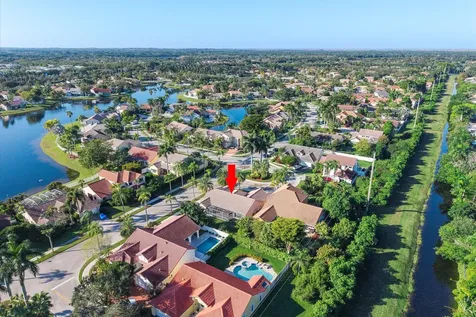 1043 Laguna Springs Drive Weston FL 33326