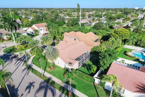 1043 Laguna Springs Drive Weston FL 33326