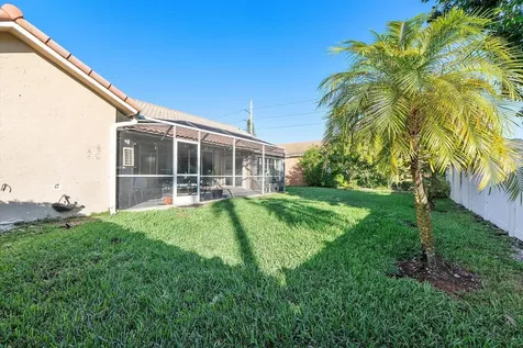 1043 Laguna Springs Drive Weston FL 33326