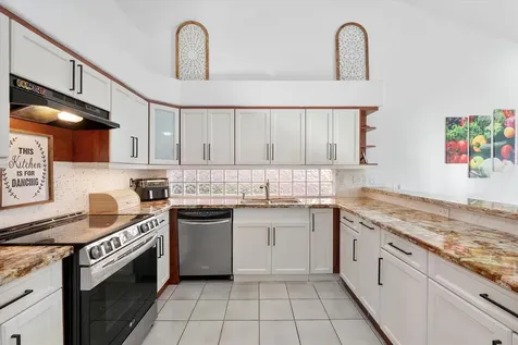1043 Laguna Springs Drive Weston FL 33326