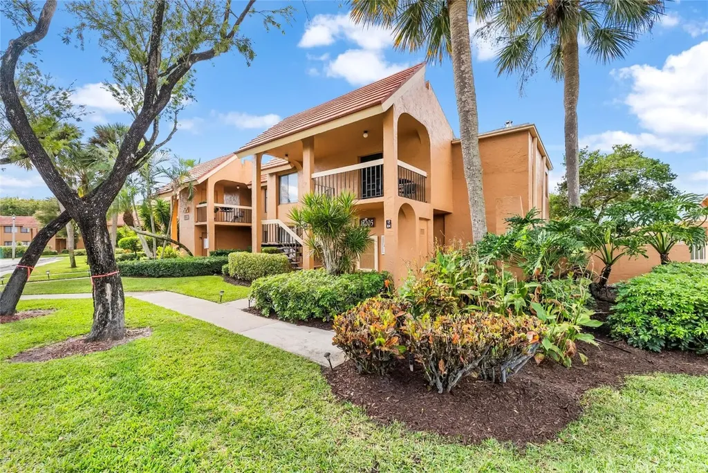 11205 Green Lake 204 Drive Boynton Beach FL 33437