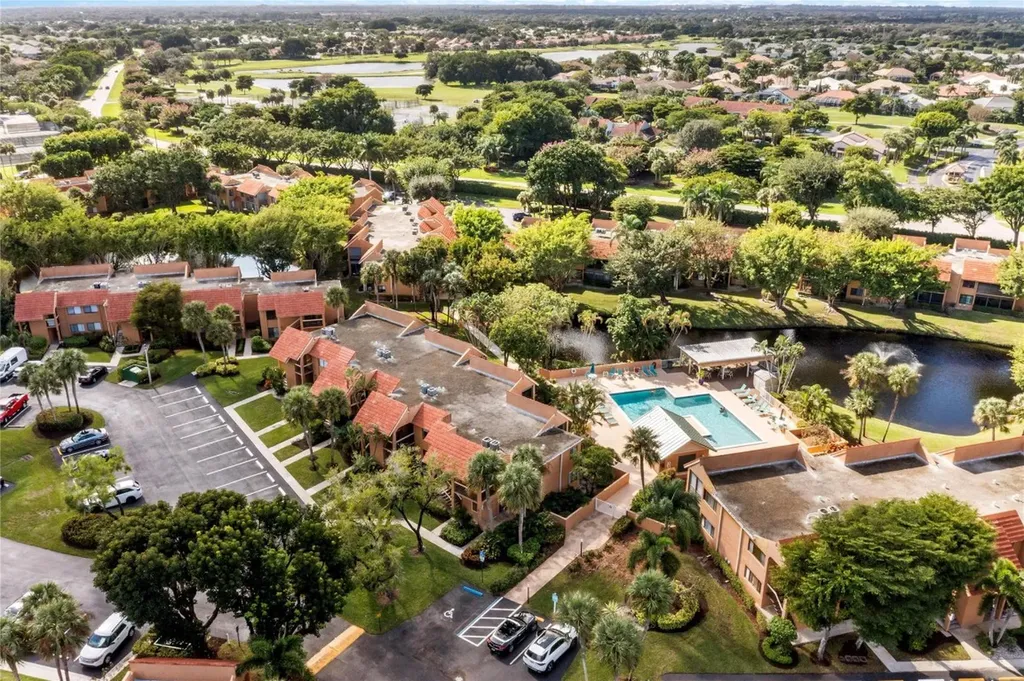 11205 Green Lake 204 Drive Boynton Beach FL 33437