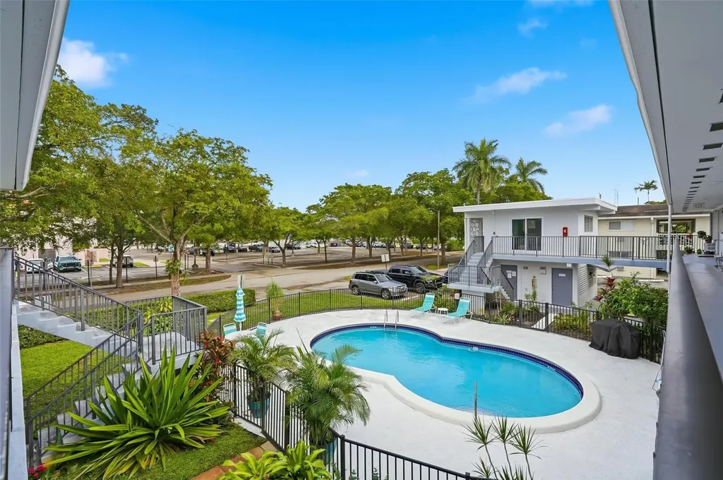 3510 Harrison Street Hollywood FL 33021