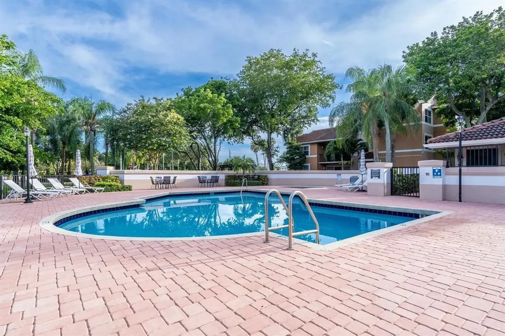 8851 S Wiles Road Coral Springs FL 33067