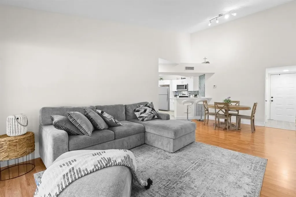 8851 S Wiles Road Coral Springs FL 33067