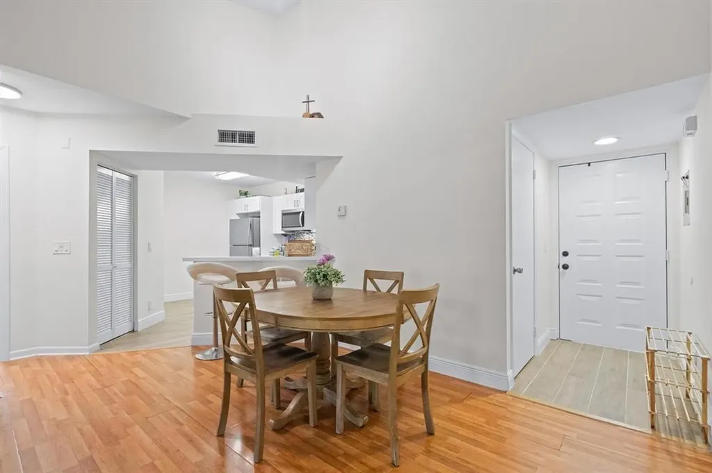 8851 S Wiles Road Coral Springs FL 33067