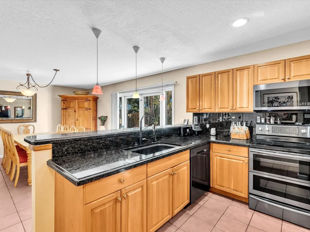 1449 Banyan Circle Pompano Beach FL 33069