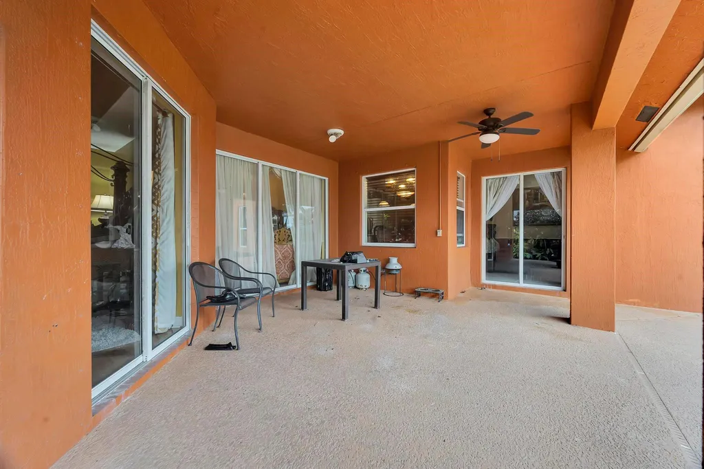 624 SW Nichols Terrace Port St Lucie FL 34953