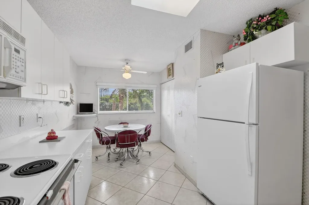 4735 Lucerne Lakes Boulevard Lake Worth FL 33467