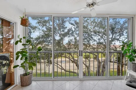 4735 Lucerne Lakes Boulevard Lake Worth FL 33467