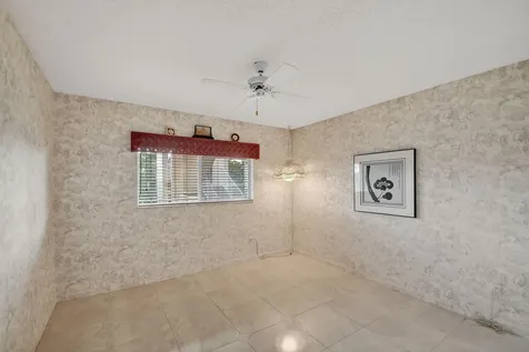 4735 Lucerne Lakes Boulevard Lake Worth FL 33467