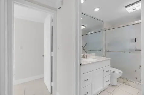 3333 NE 34th Street Fort Lauderdale FL 33308