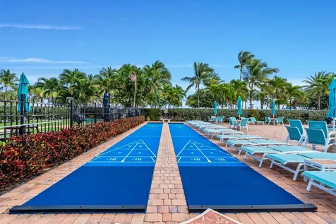 305 N Pompano Beach Boulevard Pompano Beach FL 33062