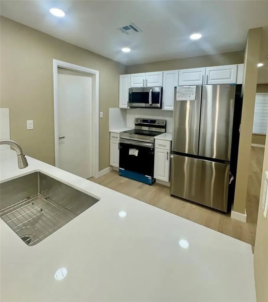 2400 NW 55th Street Fort Lauderdale FL 33309