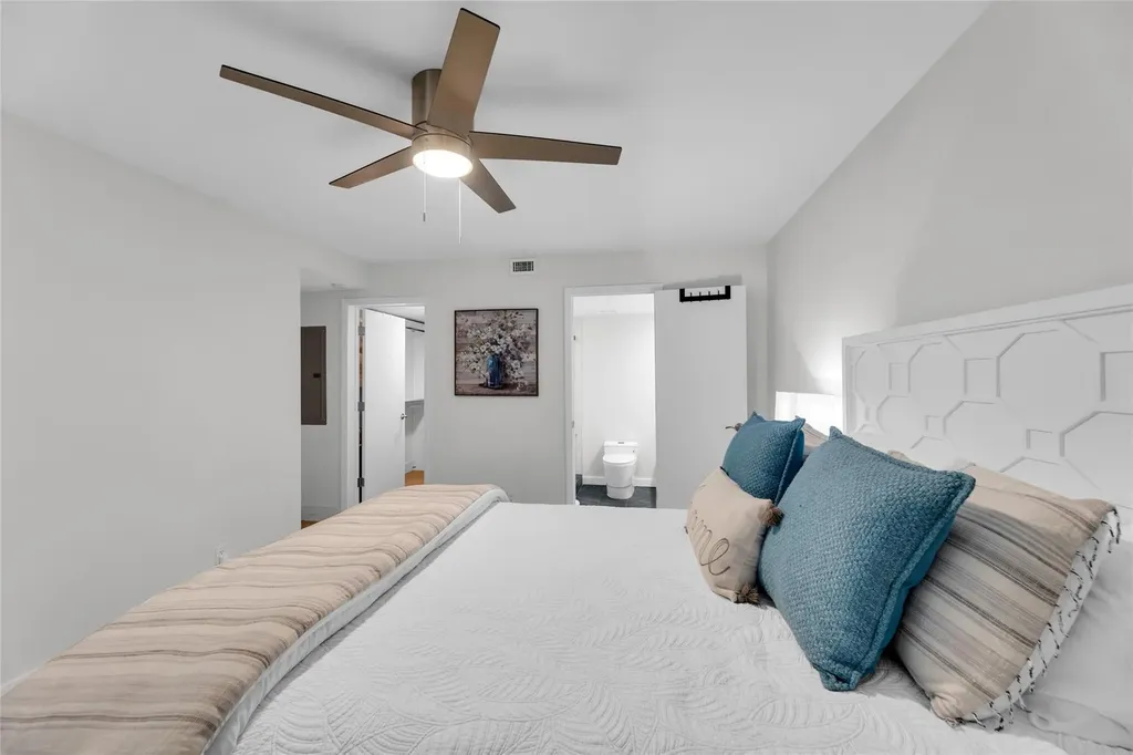 1167 Hillsboro Mile Hillsboro Beach FL 33062