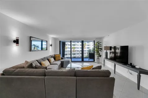 1167 Hillsboro Mile Hillsboro Beach FL 33062