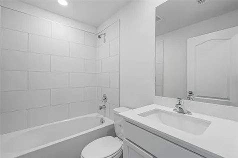 8426 104th Court Vero Beach FL 32967