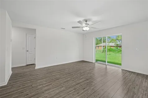 8426 104th Court Vero Beach FL 32967