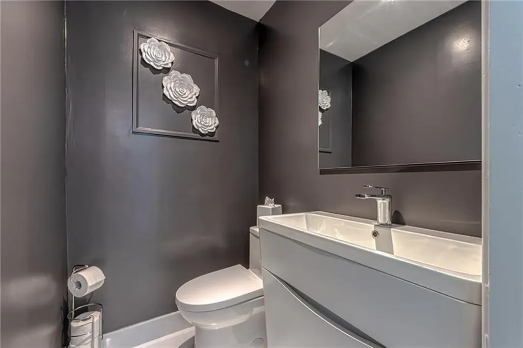 1800 SE Admirals Way Fort Lauderdale FL 33316