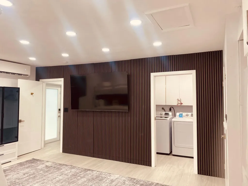 1800 SE Admirals Way Fort Lauderdale FL 33316