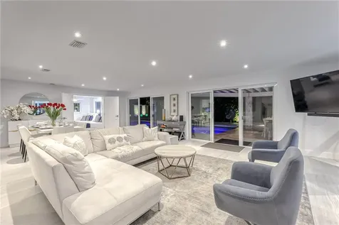 1800 SE Admirals Way Fort Lauderdale FL 33316