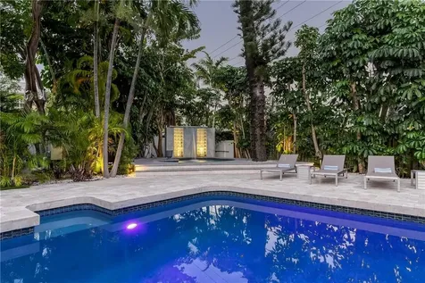 1800 SE Admirals Way Fort Lauderdale FL 33316