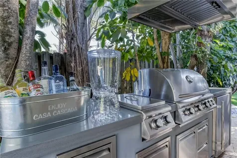 1800 SE Admirals Way Fort Lauderdale FL 33316