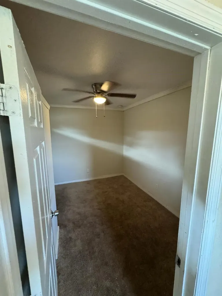 812 N 17th Street Fort Pierce FL 34950