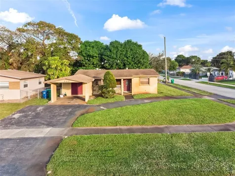 820 NW 38th Avenue Lauderhill FL 33311
