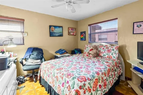 820 NW 38th Avenue Lauderhill FL 33311